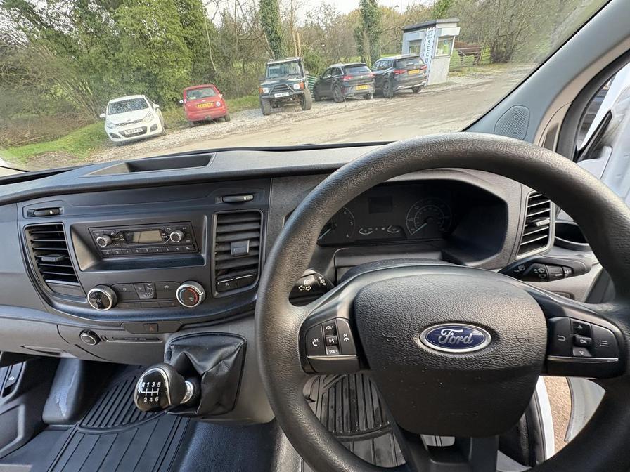 2018 Ford Transit Custom – Model: Transit Custom 320 Base – LD18VRJ