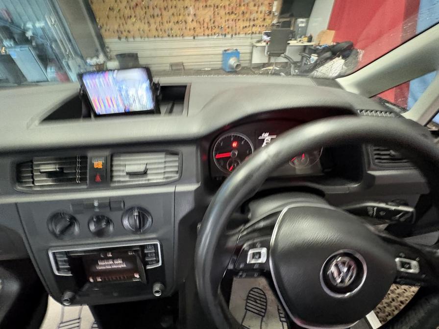 2018 Volkswagen Caddy MaxI – Model: Caddy Maxi C20 TDI – GF18YUW/V300ESH