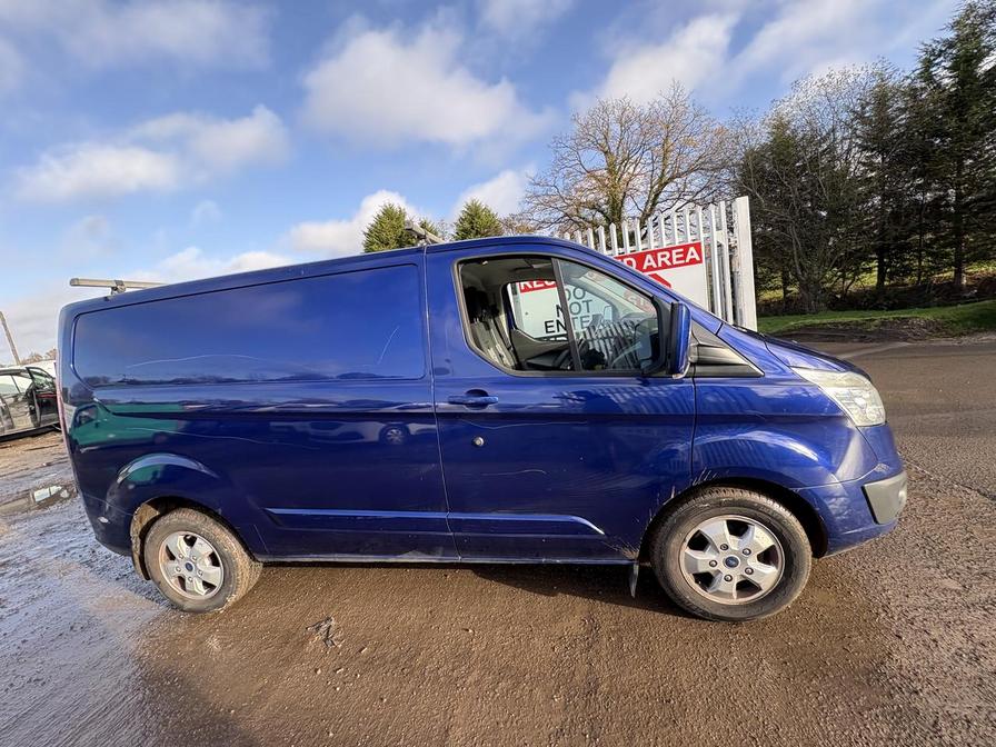 2016 Ford Transit Custom – Model: Transit Custom 290 Limited – LJ66VBD