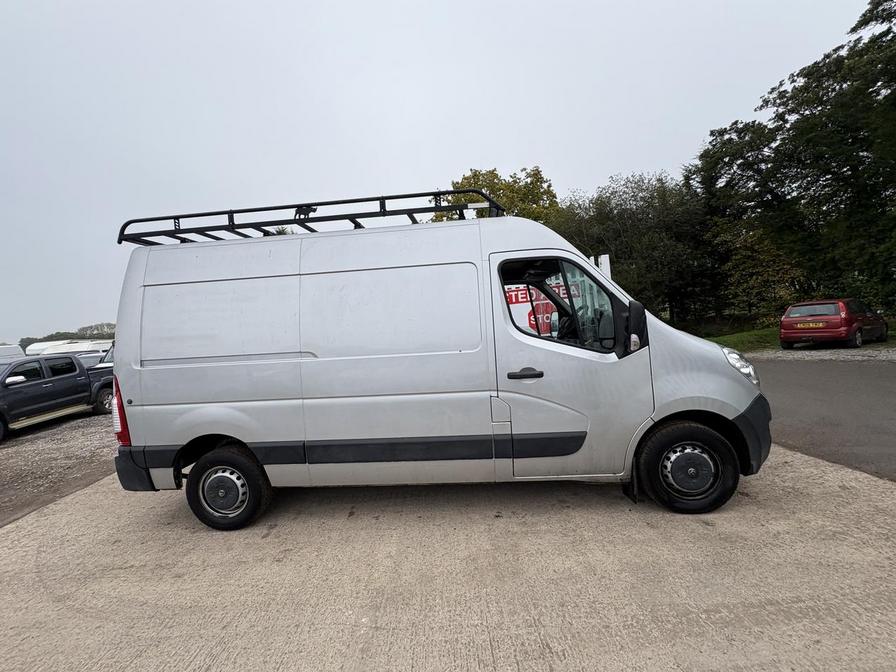 2017 Vauxhall Movano – Model: Movano L2H2 F3500 CDTI – DC66FXZ
