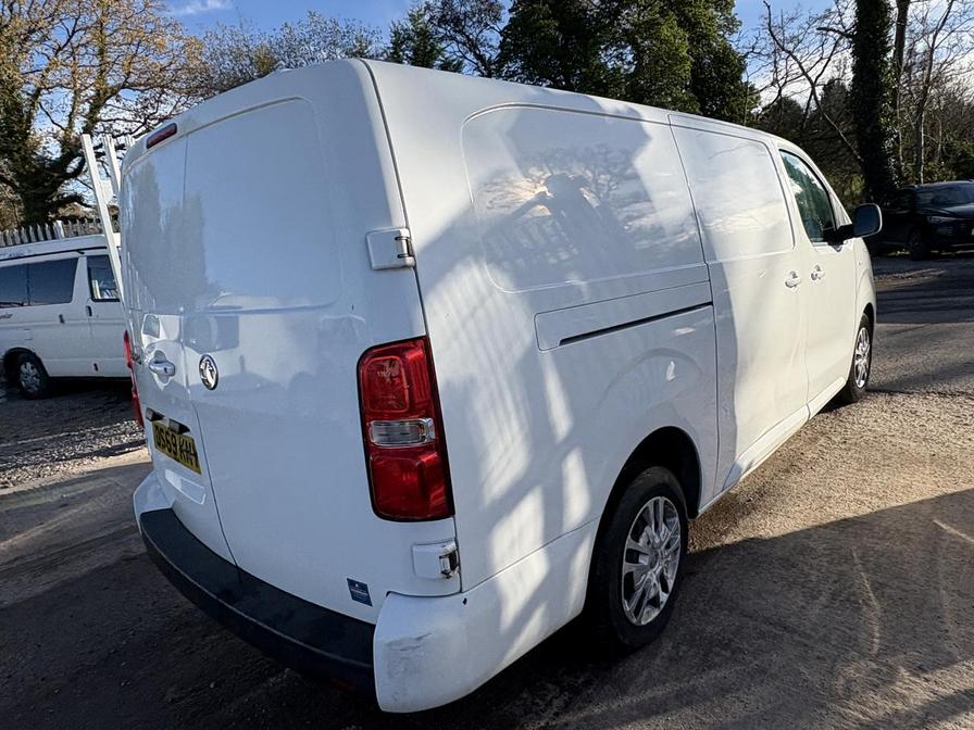2019 Vauxhall Vivaro – Model: Vivaro 2900 Sportive S/S – DS69KMY