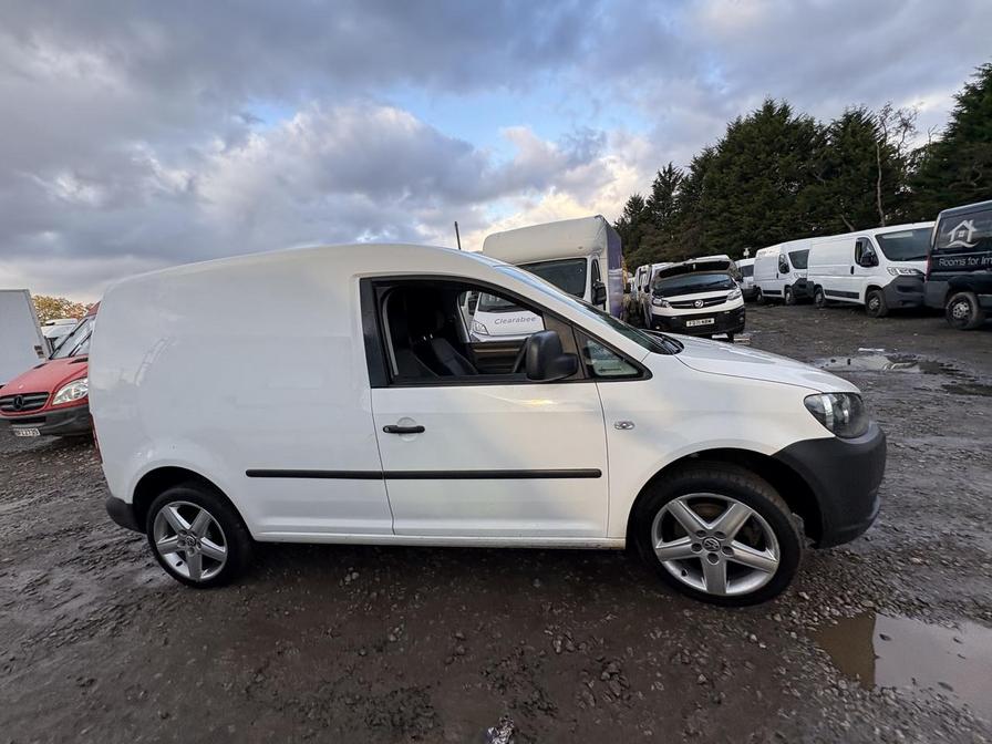 2014 Volkswagen Caddy – Model: Caddy C20 Startline TDI – LJ64UWU