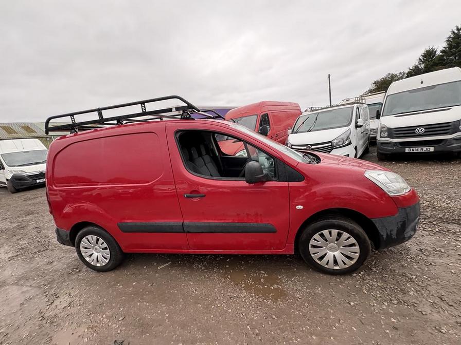 2015 Citroen Berlingo – Model: Berlingo 625 XTR+ HDi – EY65LDJ