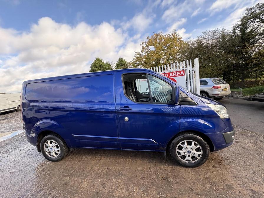 2014 Ford Transit Custom – Model: Transit Custom 290 Ltd E-Tech – EJ64FNM