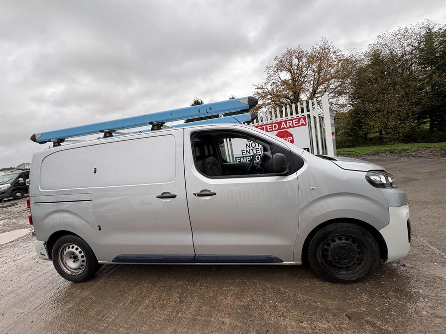 2018 Citroen Dispatch – Model: Dispatch 1000 Enterprise Blue HDi S/S – LB18LYS