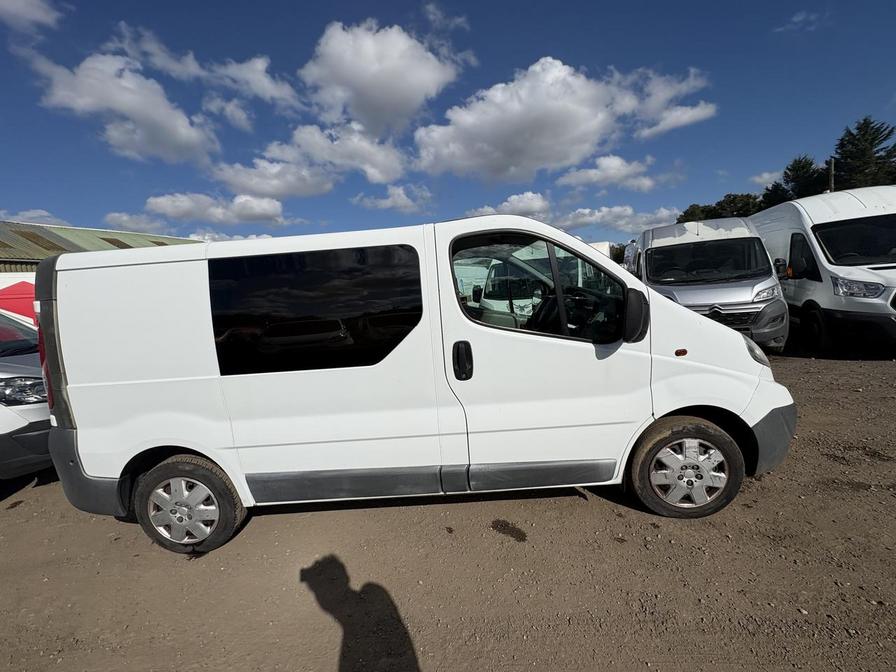 2011 Vauxhall Vivaro – Model: Vivaro 2700 CDTi 89 SWB – SG61KWF