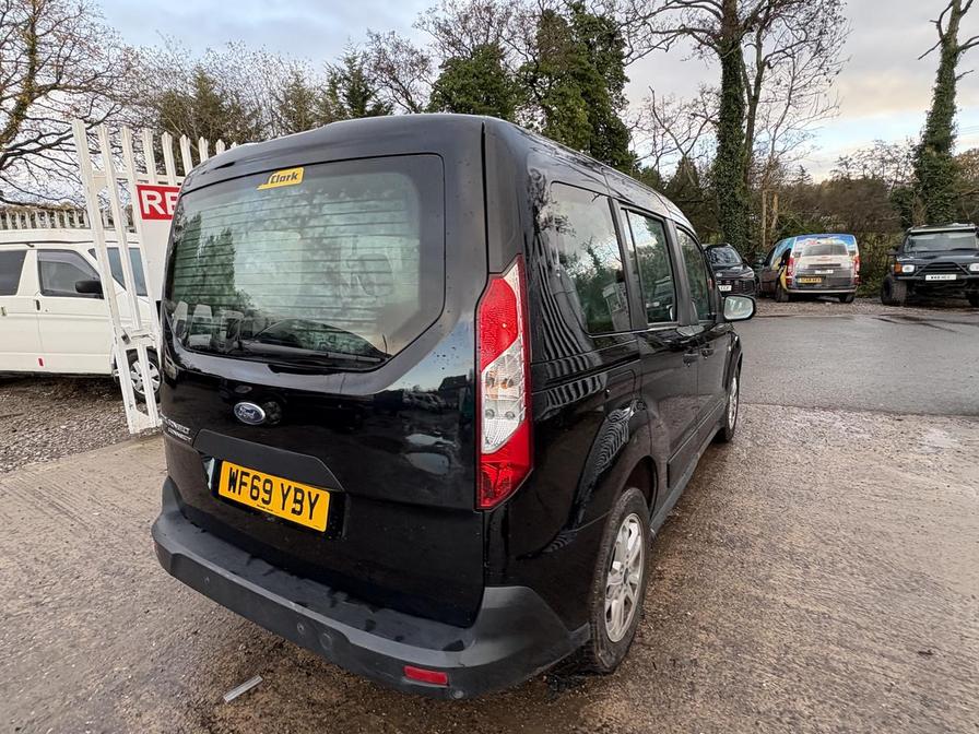 2019 Ford Tourneo Connect – Model: Tourneo Connect Zetec TDCi – WF69YBY