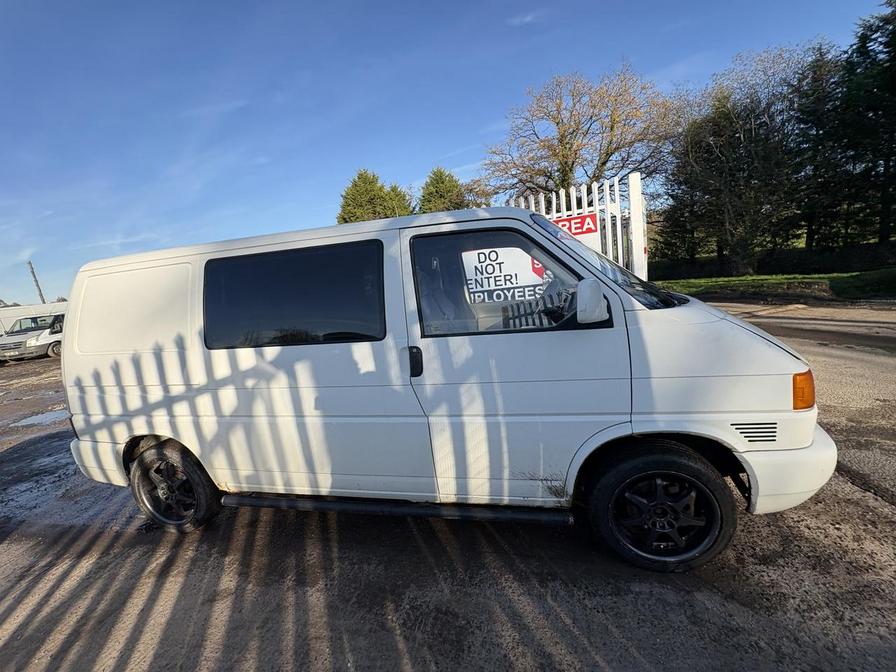 2001   – Model:  – X518NUD