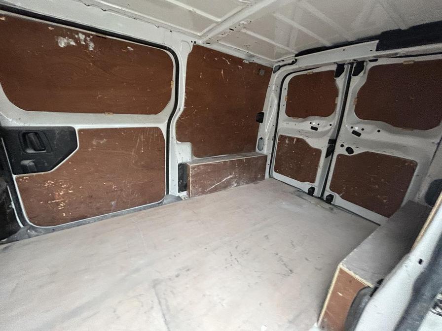 2018 Peugeot Expert – Model: Expert Professional Standard Blue HDi – MF18CZG