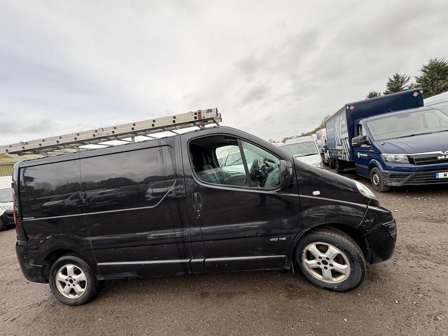 2013 Renault Trafic – Model: Trafic SL27 Sport DCI – DU63XUT