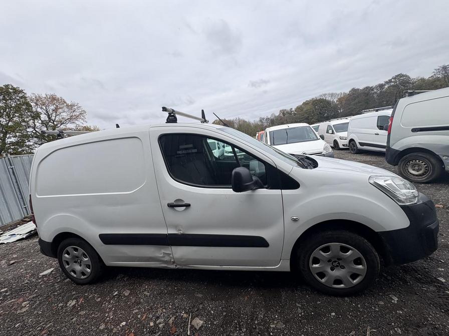 2018 Peugeot Partner – Model: Partner Professional L1 Blue HDi – KR68ETF