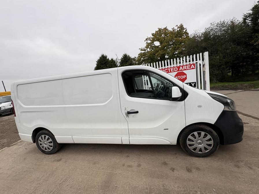 2017 Vauxhall Vivaro – Model: Vivaro  2900 Sportive CDTi – DY67VMG