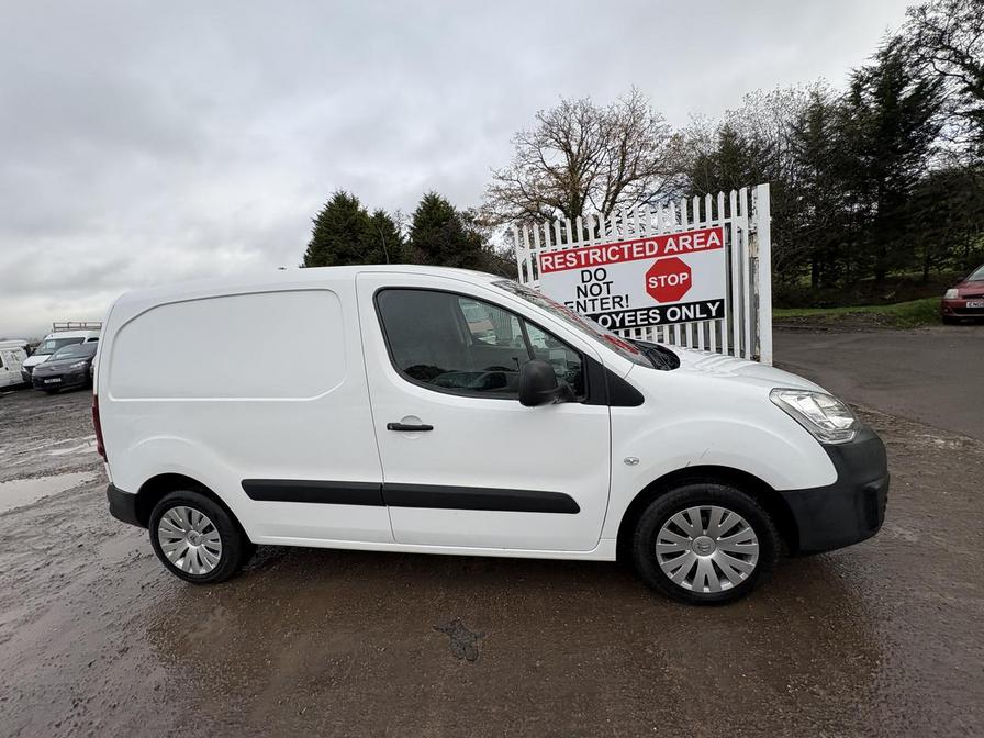 2018 Citroen Berlingo – Model: Berlingo 850 Enterprise Blue HDi – LD18DVC