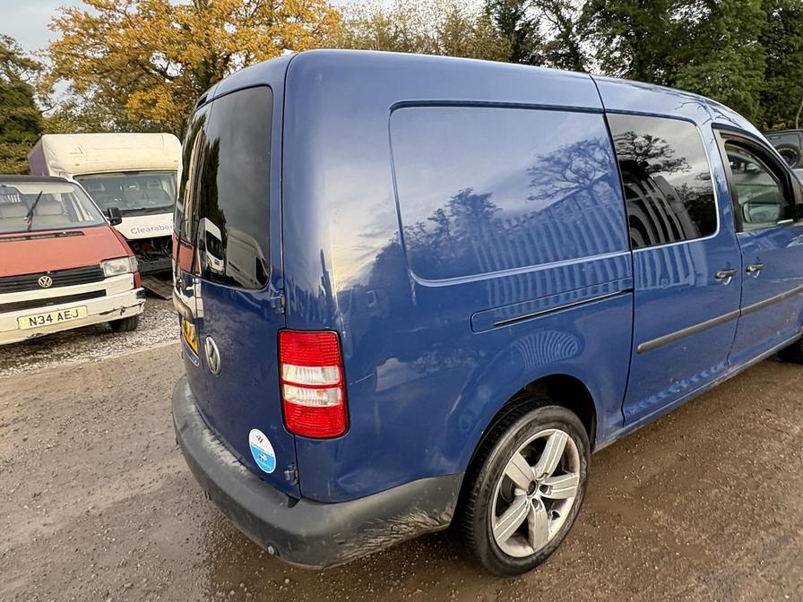 2012 Volkswagen Caddy MaxI – Model: Caddy Maxi C20 Kombi TDI 140 – YK62MUP