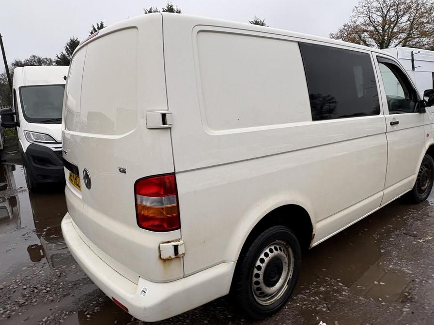 2007 Volkswagen Transporter – Model: Transporter T28 84 TDI SWB – BK57HCL