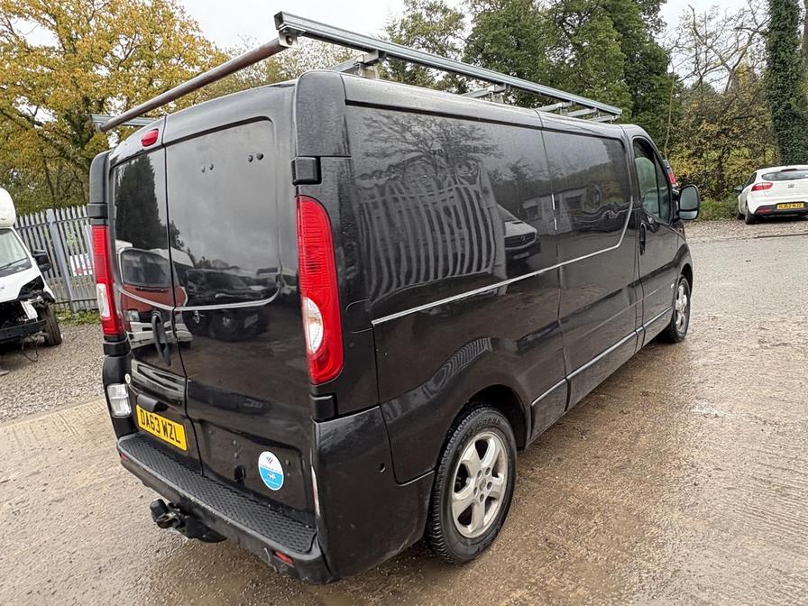 2013 Vauxhall Vivaro – Model: Vivaro 2900 Sportive CDTi LWB – DA63WZL