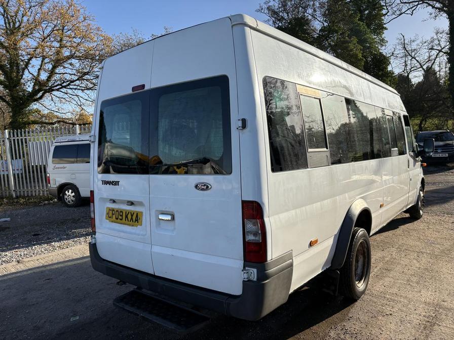 2009 Ford Transit – Model: Transit 140 T430 17s RWD – CP09KXA