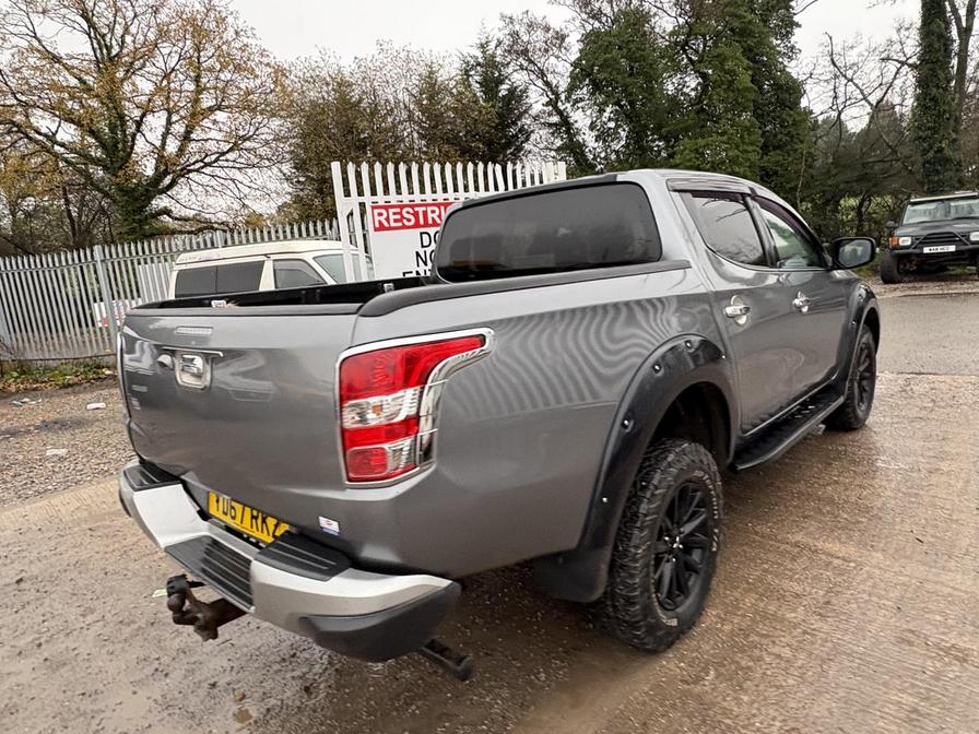 2018 Mitsubishi L200 – Model: L200 Barbarian DI-D – YD67RKZ