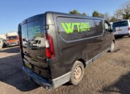 2015 Renault Trafic – Model: Trafic LL29 Business+ dCi – LC65WOV