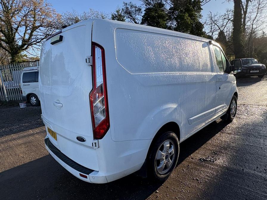 2017 Ford Transit Custom – Model: Transit Custom 270 Limited – HG17NTD