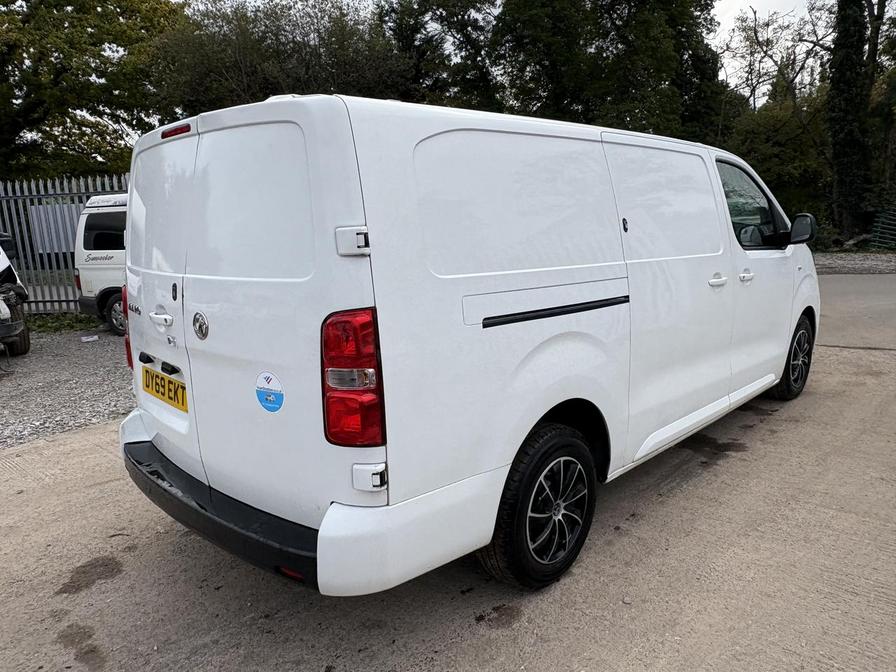2019 Vauxhall Vivaro – Model: Vivaro 2900 Sportive S/S – DY69EKT