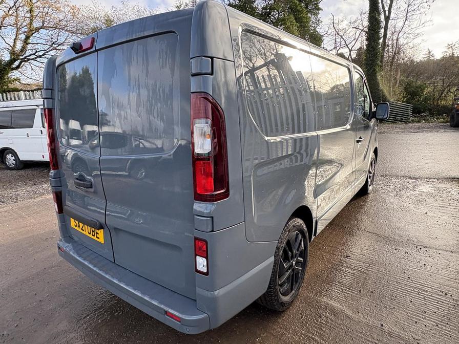 2021 Renault Trafic – Model: Trafic SL28 Black Edition Energy dCi – SA21UBE