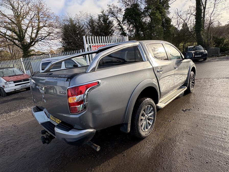 2018 Mitsubishi L200 – Model: L200 Barbarian DI-D Auto – VO68CZM