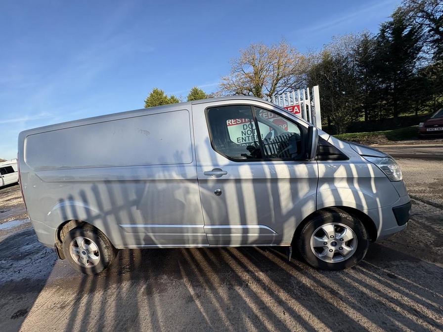 2016 Ford Transit Custom – Model: Transit Custom 290 Ltd E-Tech – EX16FOV