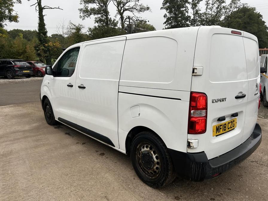 2018 Peugeot Expert – Model: Expert Professional Standard Blue HDi – MF18CZG