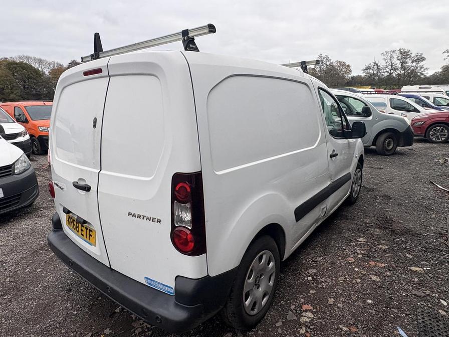 2018 Peugeot Partner – Model: Partner Professional L1 Blue HDi – KR68ETF