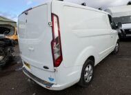 2016 Ford Transit Custom – Model: Transit Custom 270 Limited E-Tech – EO16MFV