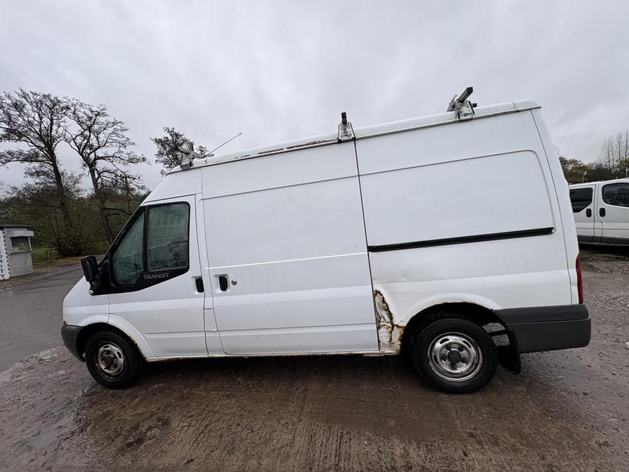 2009 Ford Transit – Model: Transit 115 T300 MWB FWD – FJ09GWP