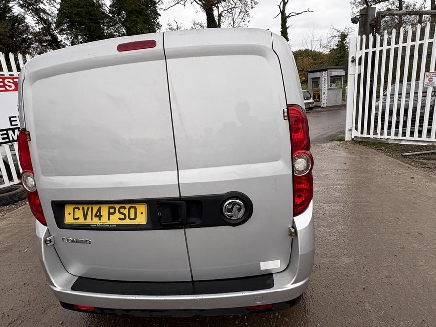 2014 Vauxhall Combo – Model: Combo 2000 L1H1 CDTi Sportive – CV14PSO