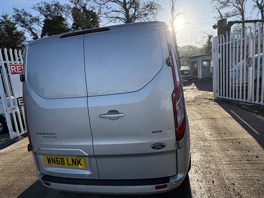 2018 Ford Transit Custom – Model: Transit Custom 300 Limited – WN68LNK