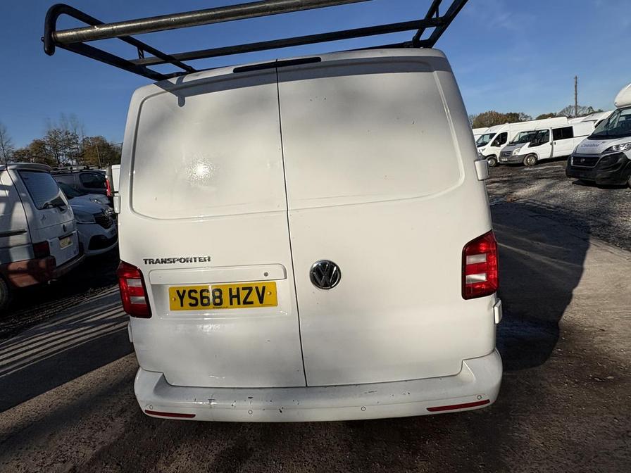 2018 Volkswagen Transporter – Model: Transporter T28 Highline TDI BlueMotion Technology – YS68HZV