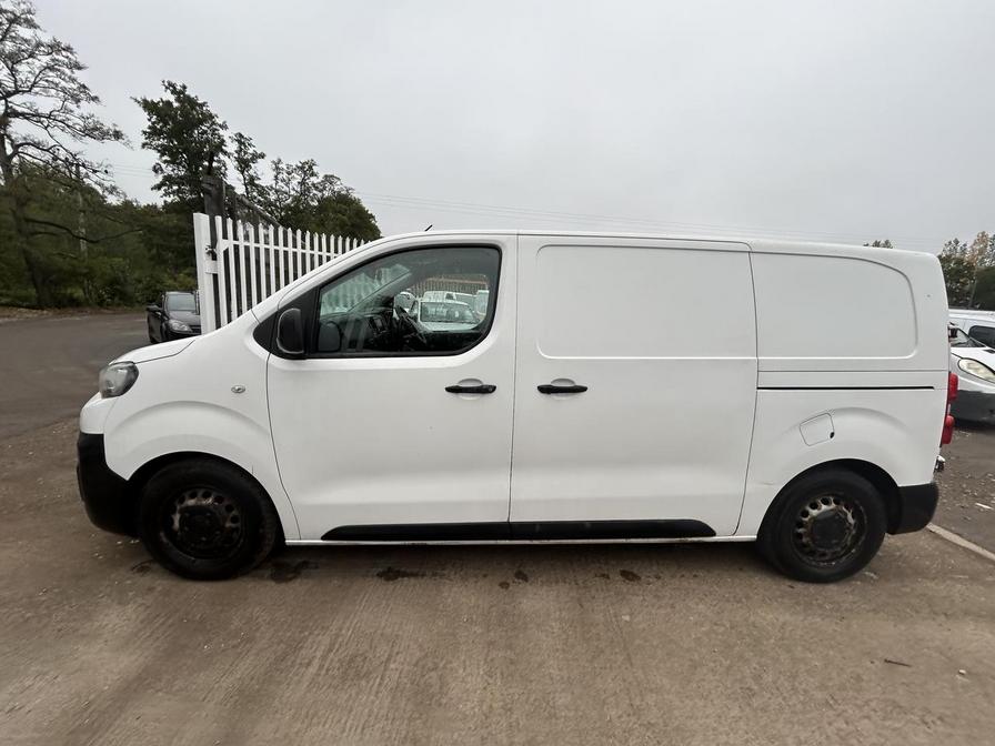 2018 Peugeot Expert – Model: Expert Professional Standard Blue HDi – MF18CZG