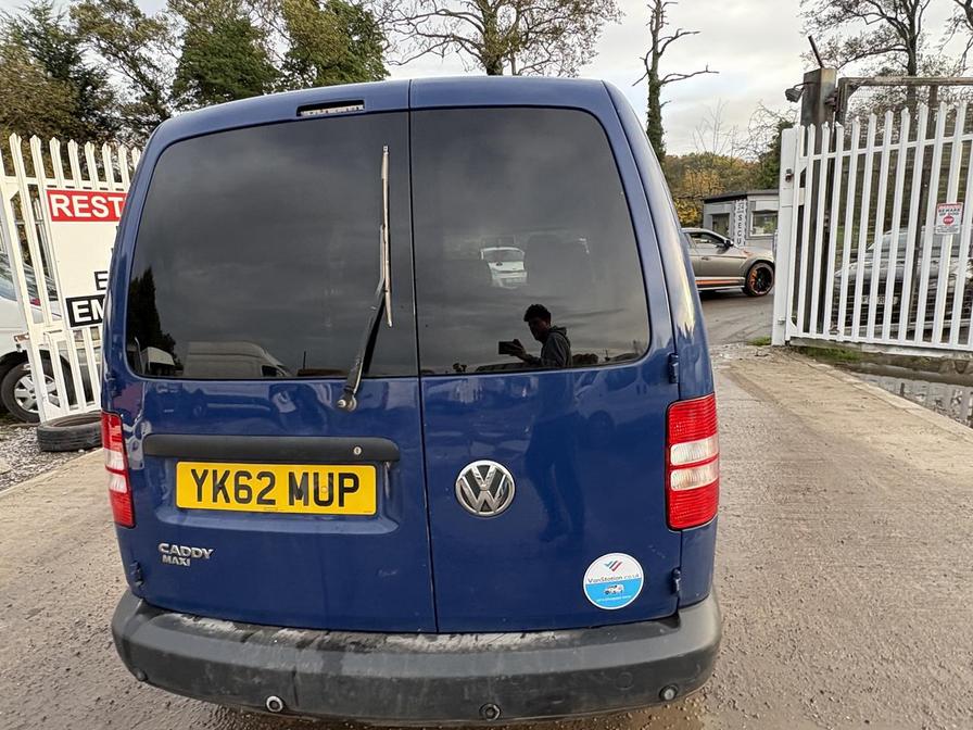 2012 Volkswagen Caddy MaxI – Model: Caddy Maxi C20 Kombi TDI 140 – YK62MUP