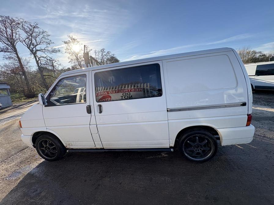 2001   – Model:  – X518NUD