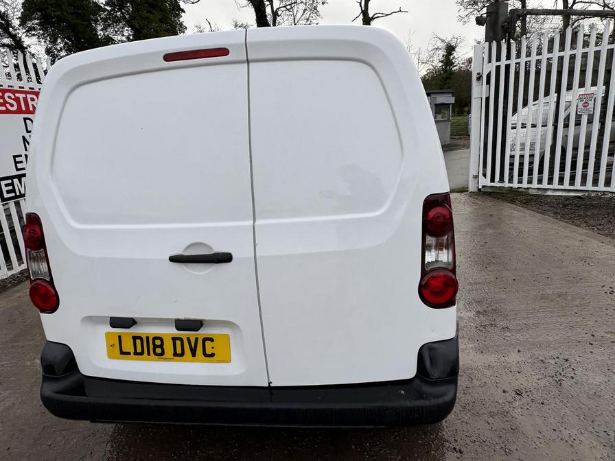 2018 Citroen Berlingo – Model: Berlingo 850 Enterprise Blue HDi – LD18DVC