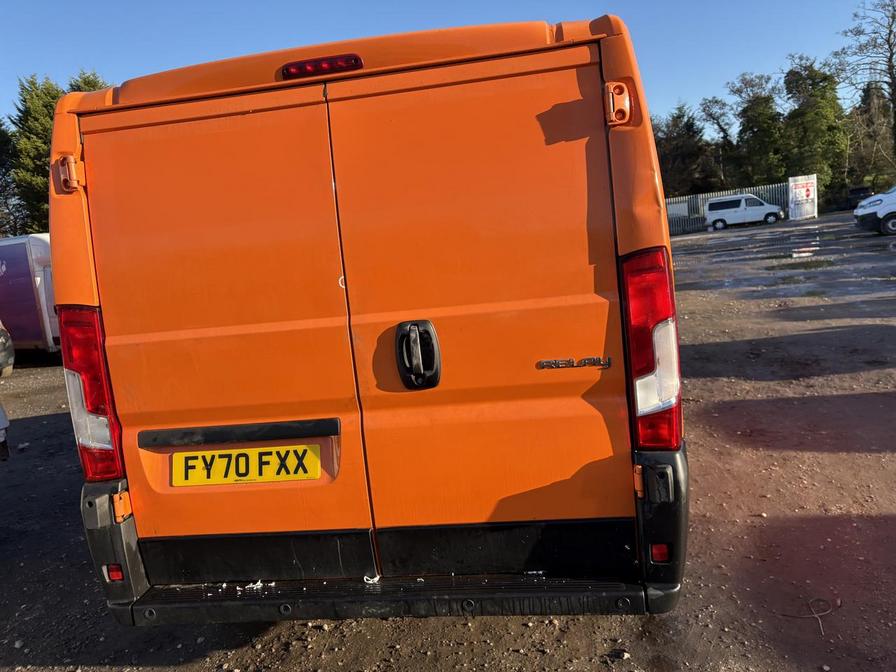 2020 Citroen Relay – Model: Relay 33 L1H1 Enterprise Blue HDi S/S – FY70FXX