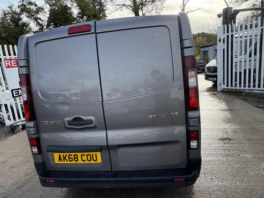 2018 Renault Trafic – Model: Trafic SL27 Sport Nav dCi – AK68COU