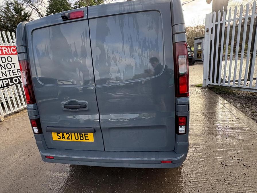 2021 Renault Trafic – Model: Trafic SL28 Black Edition Energy dCi – SA21UBE