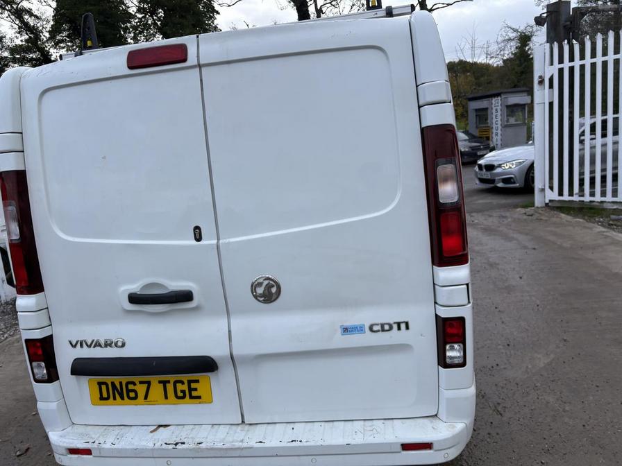 2017 Vauxhall Vivaro – Model: Vivaro  2900 Sportive CDTi – DN67TGE