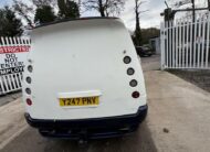 2001 Volkswagen Transporter – Model: Transporter TDI LWB – Y247PNV