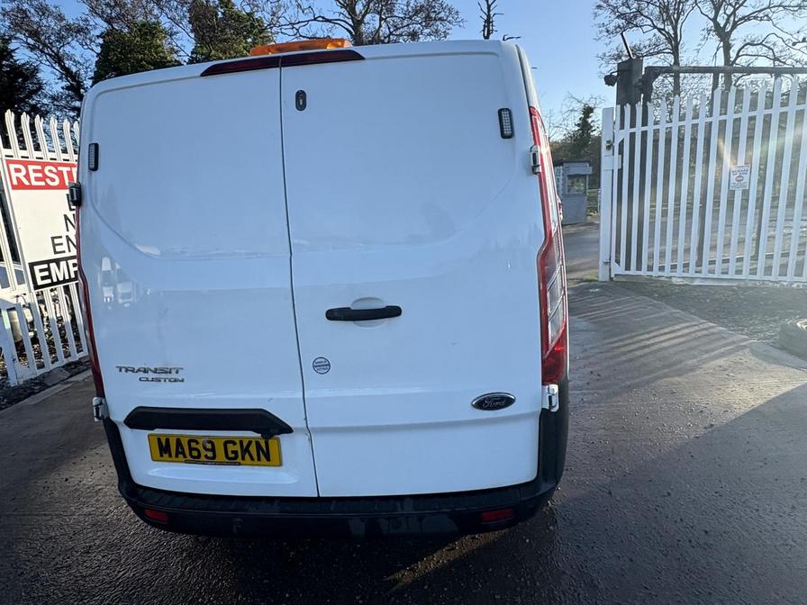 2019 Ford Transit Custom – Model: Transit Custom 340 Leader EcoBlue – MA69GKN