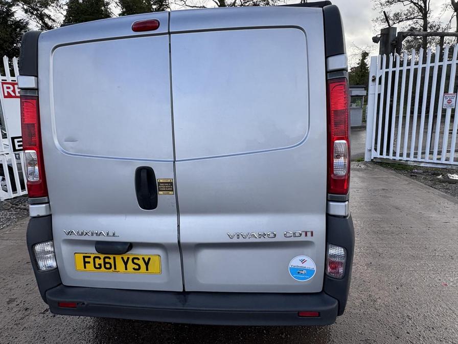 2011 Vauxhall Vivaro – Model: Vivaro 2700 CDTi 113 SWB – FG61YSY