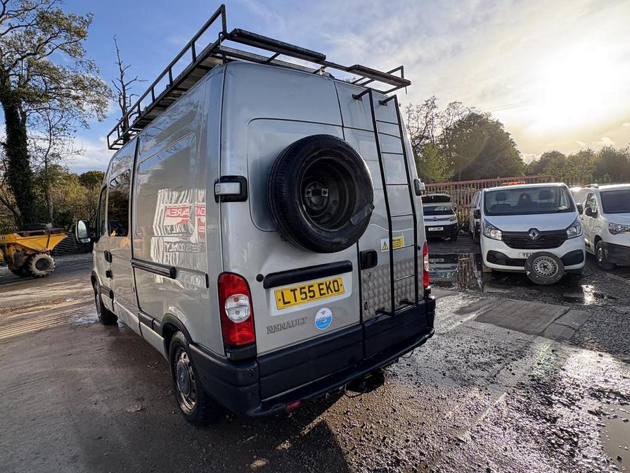 2005 Renault Master – Model: Master MM35 dCi 120 MWB – LT55EKO