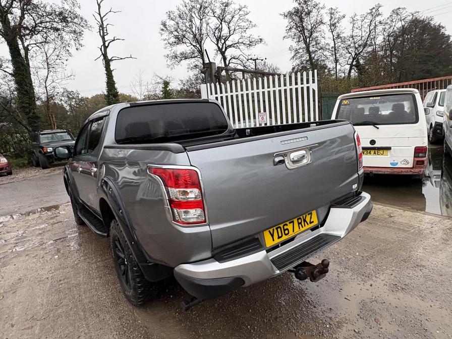 2018 Mitsubishi L200 – Model: L200 Barbarian DI-D – YD67RKZ