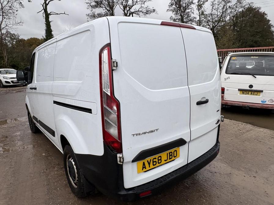 2018 Ford Transit Custom – Model: Transit Custom 300 Base – AY68JBO