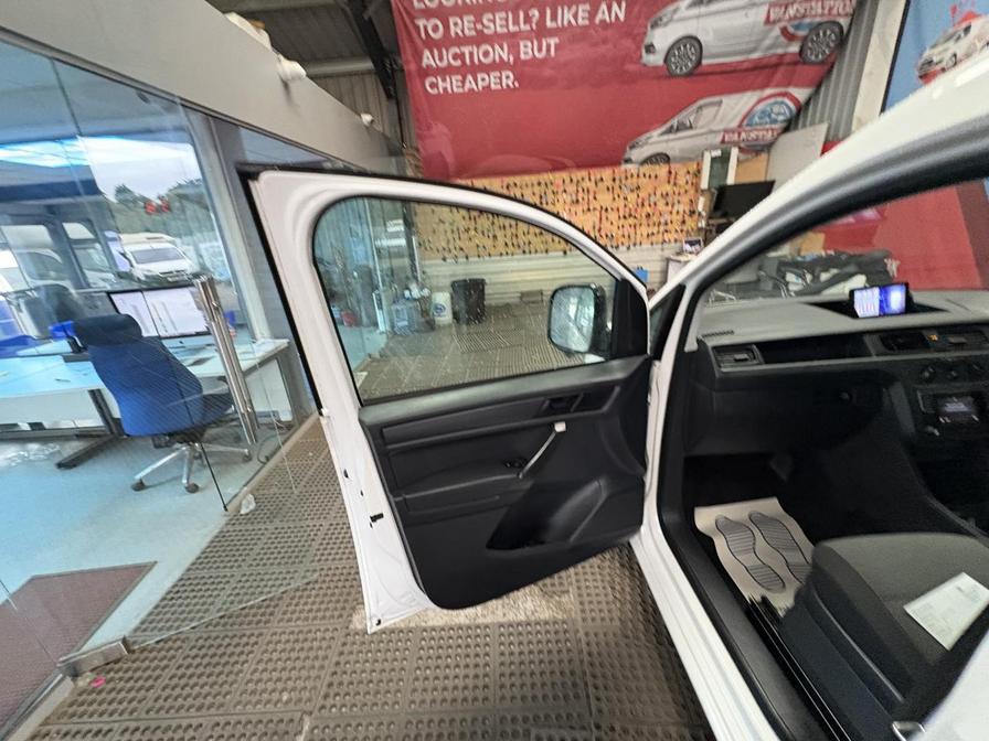 2018 Volkswagen Caddy MaxI – Model: Caddy Maxi C20 TDI – GF18YUW/V300ESH